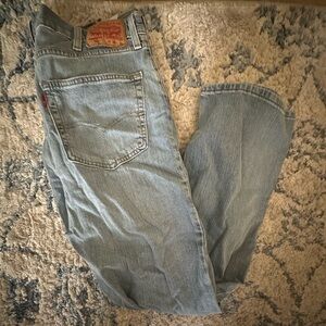 Levi's Classic Blue Jeans with Iconic Patch